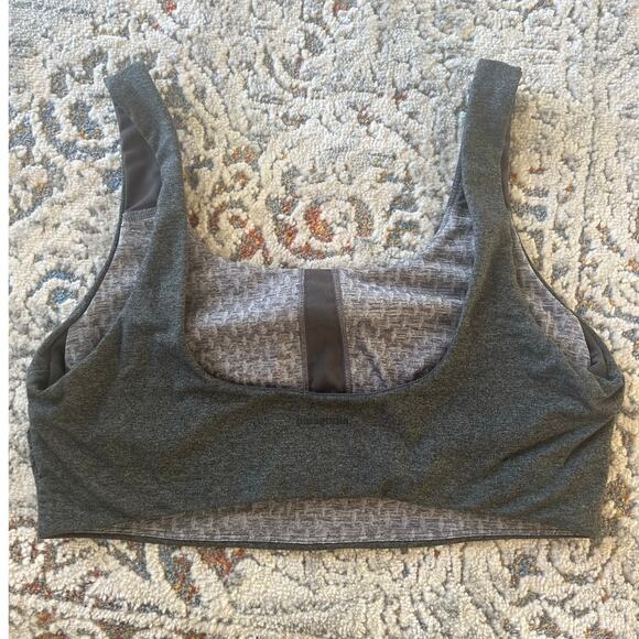 Womens Patagonia Dark Gray Halter top style Sport Bra Size Small - Picture 2 of 8